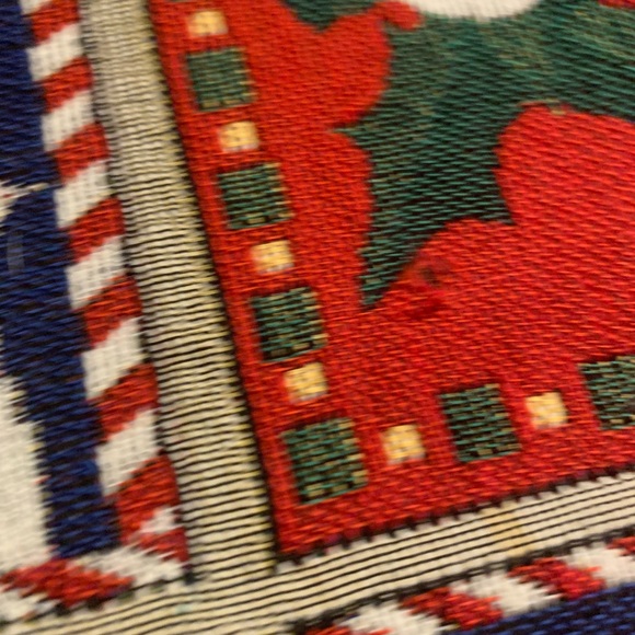 NWOT Christmas Tapestry Placemats (4) - Picture 5 of 6